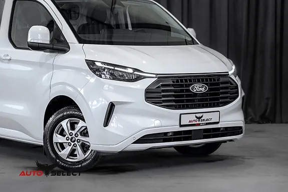 Ford Transit Custom 2024 photo 2