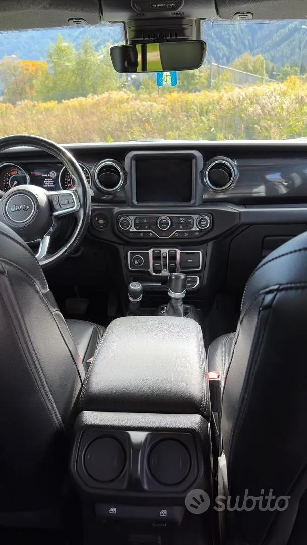 Jeep Wrangler 2020 photo 5