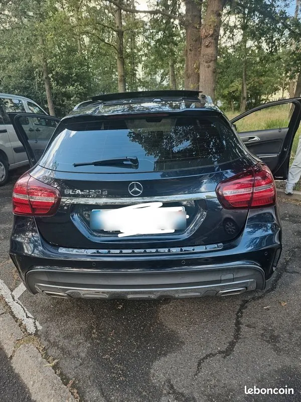 Mercedes-Benz Gla 2017 photo 2