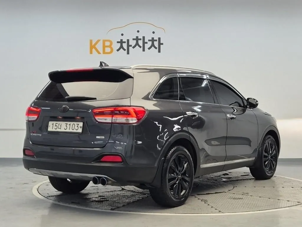 Kia Sorento 2015 photo 3