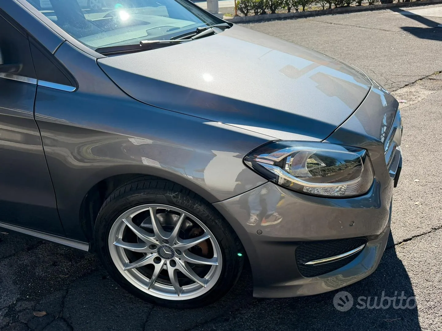 Mercedes-Benz B-Class 2016 photo 3