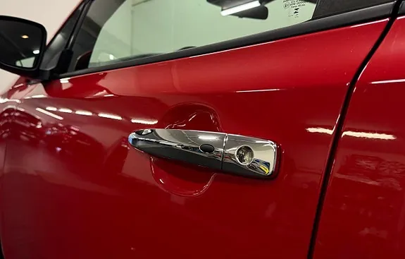 Nissan Leaf 2023 photo 5