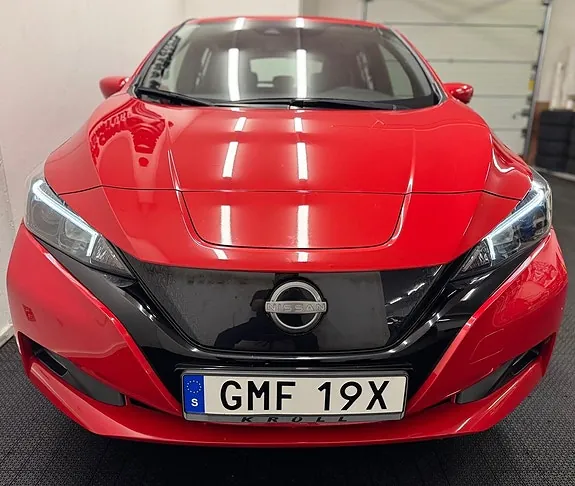 Nissan Leaf 2023 photo 2