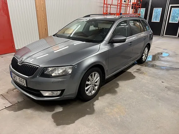 Skoda Octavia 2014 photo 2