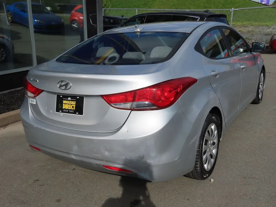 Hyundai Elantra 2013 photo 5