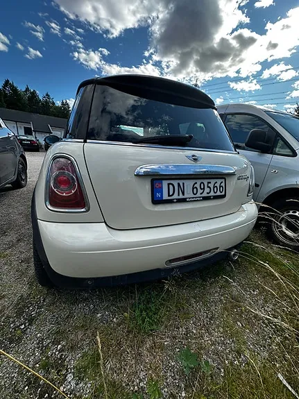 Mini Cooper 2011 photo 3