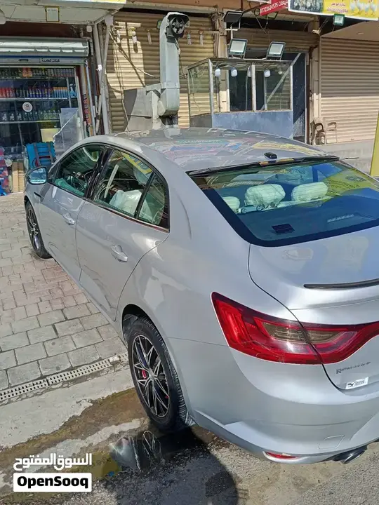 Renault Megane 2019 photo 4