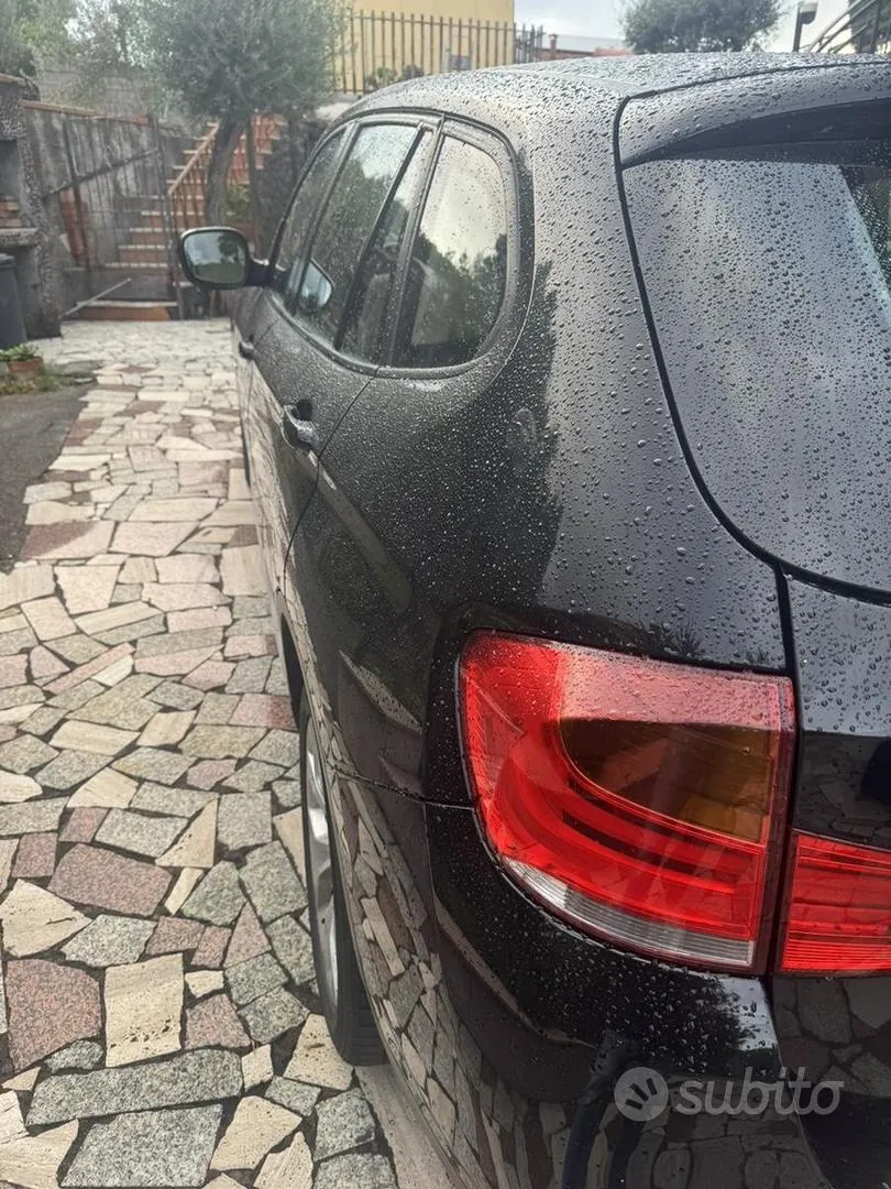 BMW X1 2010 photo 4