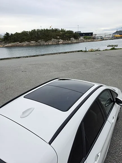 BMW 225Xe 2016 photo 3
