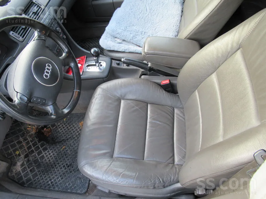 Audi A6 2004 photo 2