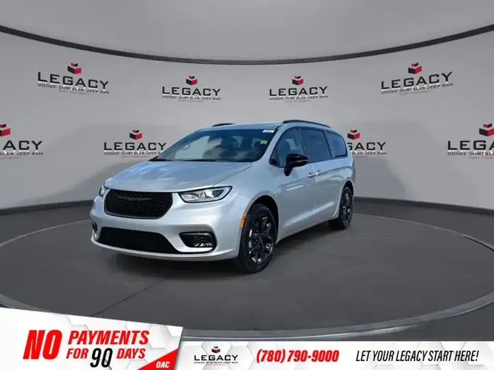 Chrysler Pacifica 2026 photo 4