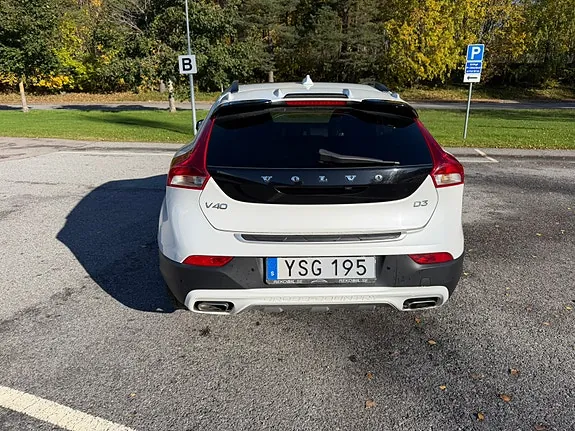 Volvo V40 Cross Country 2019 photo 5