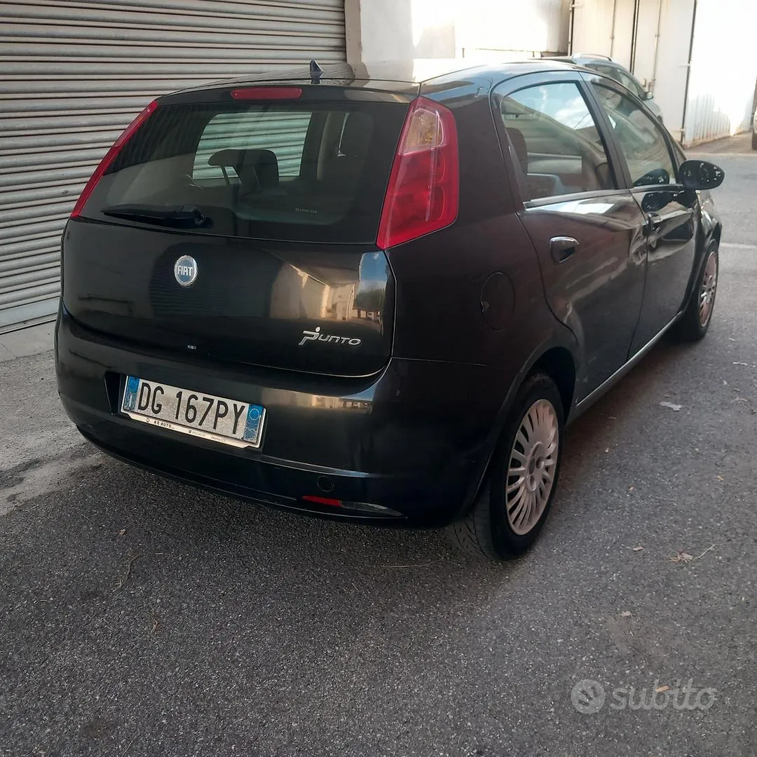 Fiat Grande Punto 2007 photo 5