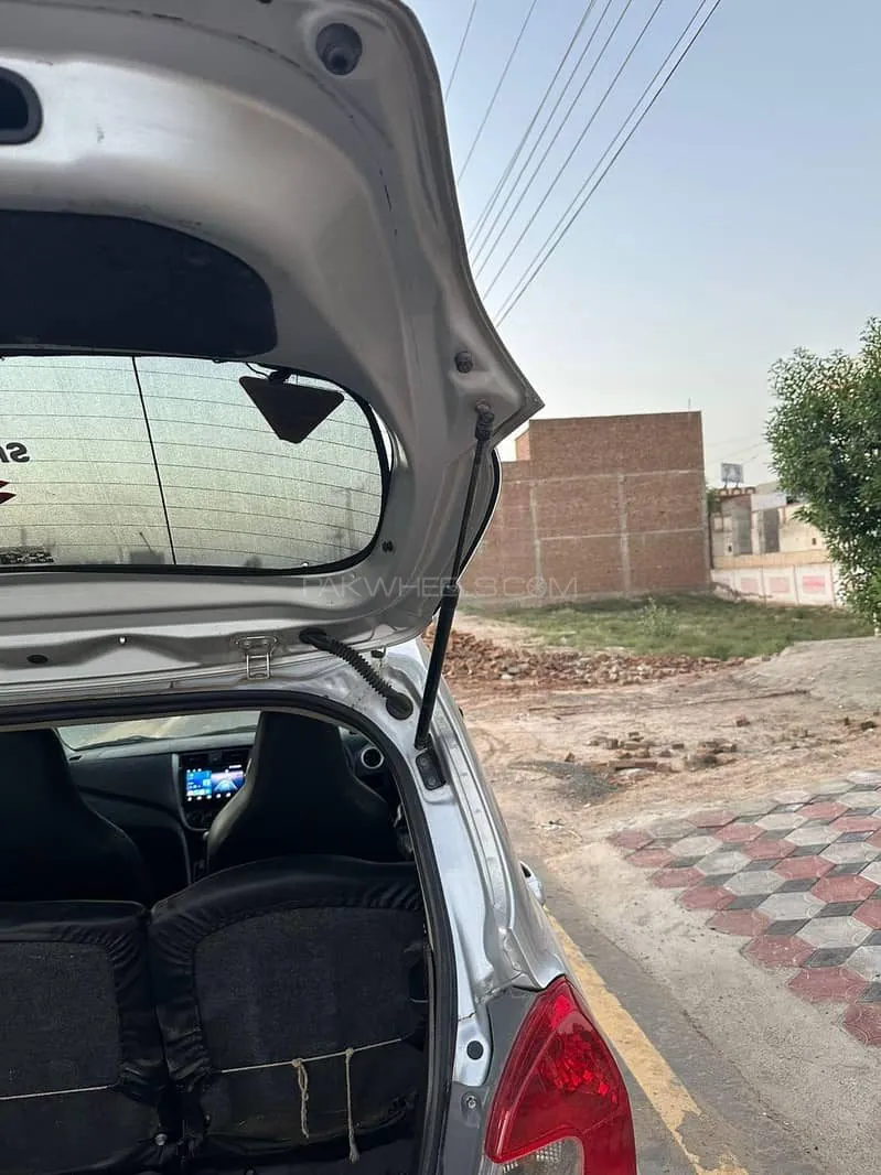 Suzuki Cultus