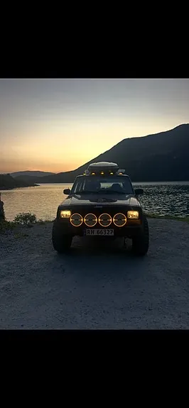 Jeep Cherokee 1999 photo 2