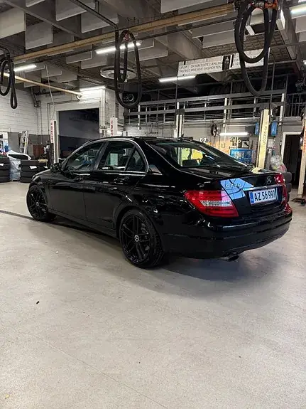 Mercedes-Benz C 220 2013 photo 4