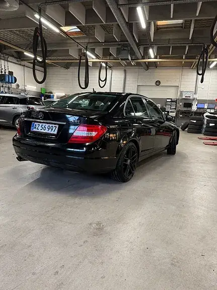 Mercedes-Benz C 220 2013 photo 3