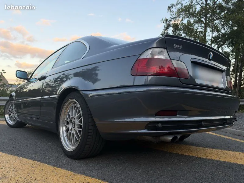 BMW Série 3 2002 photo 2