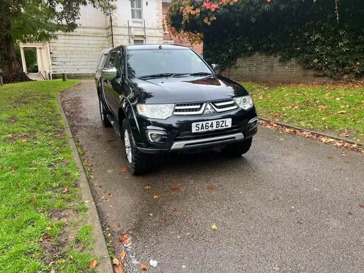 Mitsubishi L200