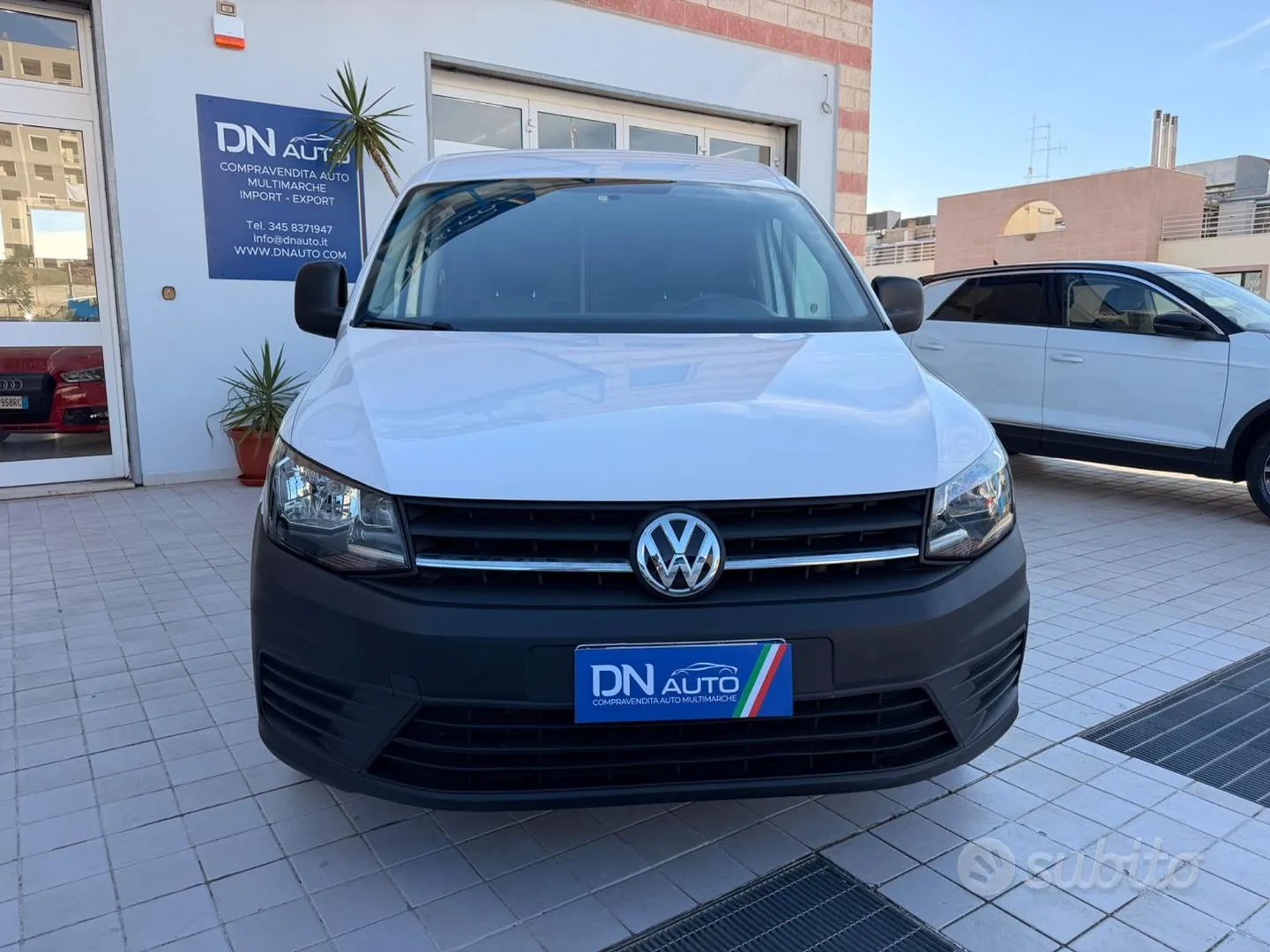 Volkswagen Caddy 2016 photo 2