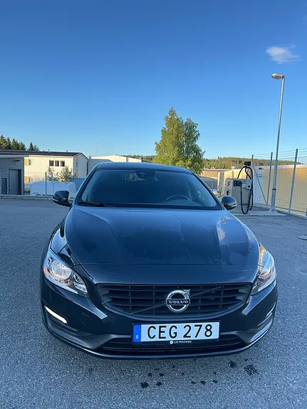 Volvo S60 2014 photo 5