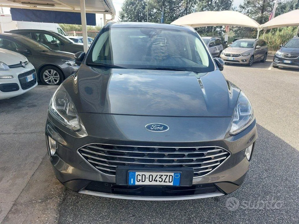 Ford Kuga 2021 photo 2