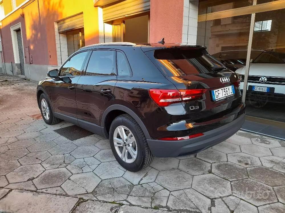 Audi Q3 2021 photo 4