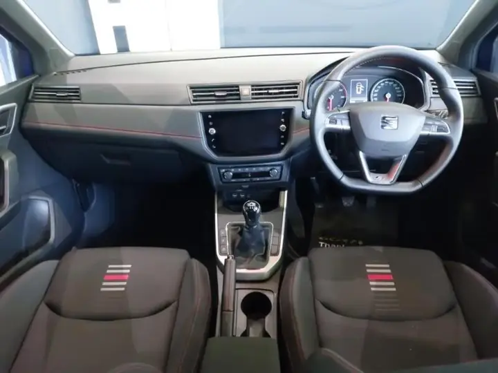 Seat Arona 2020 photo 3