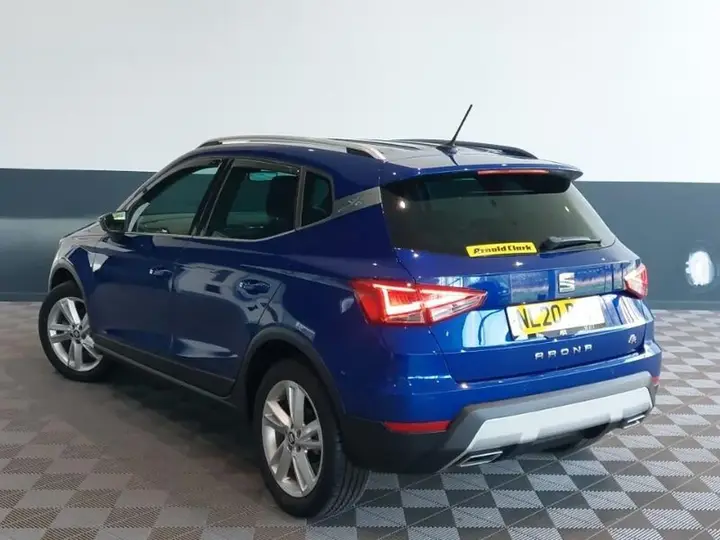 Seat Arona 2020 photo 2