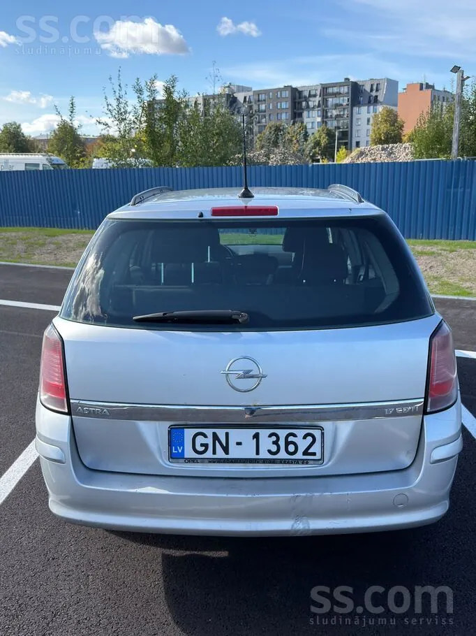 Opel Astra 2005 photo 4