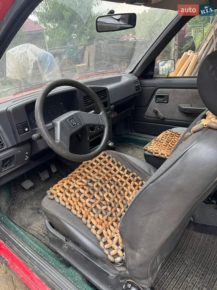 Peugeot 309 1991 photo 3