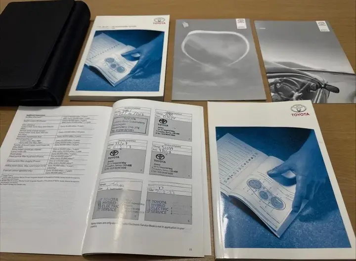 Toyota Yaris 2012 photo 3