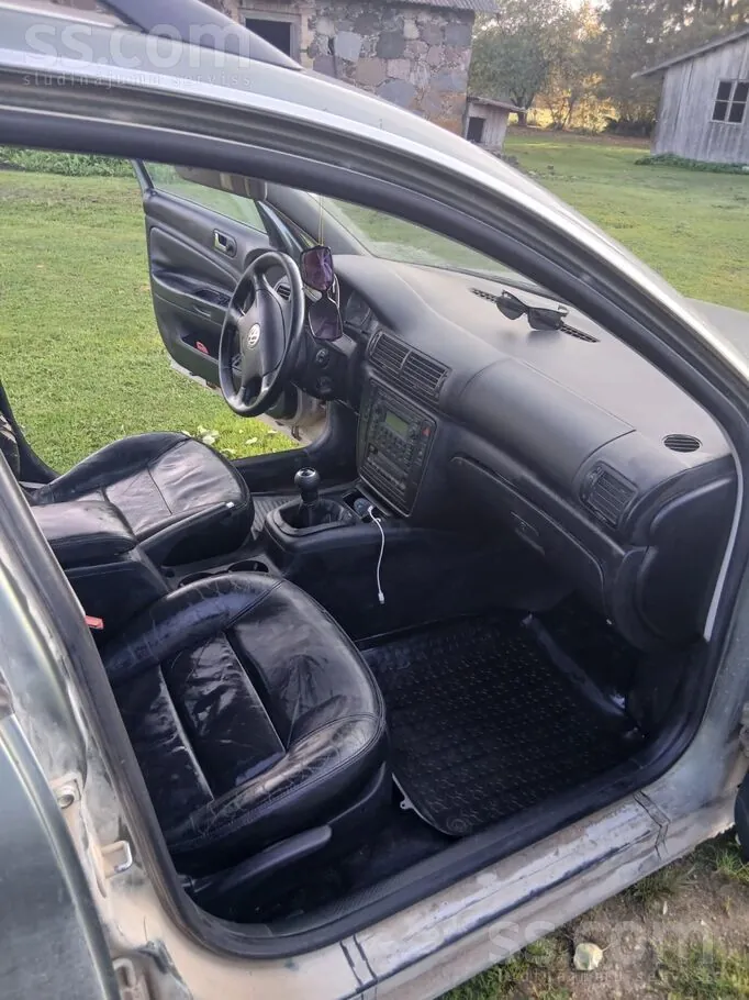 Volkswagen Passat 2002 photo 4