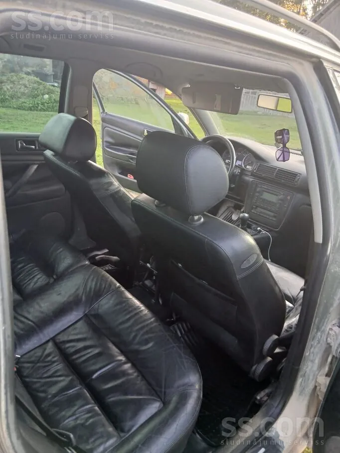 Volkswagen Passat 2002 photo 3