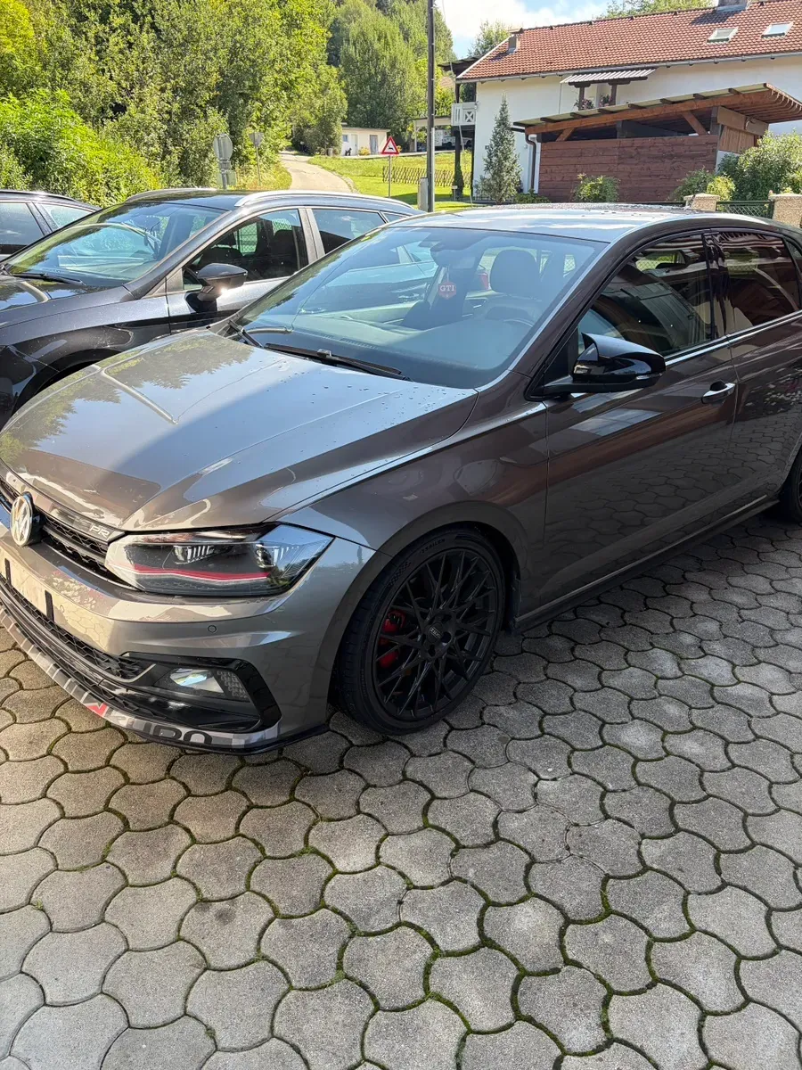 Volkswagen Polo 2019 photo 2