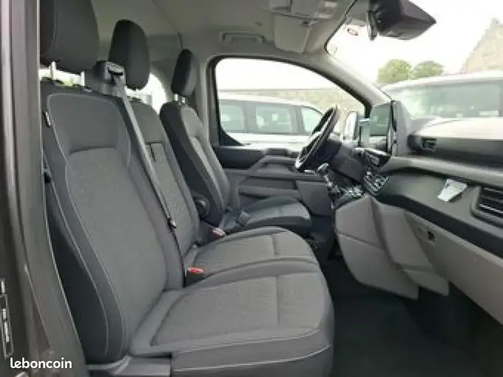 Ford Tourneo Custom 2024 photo 5
