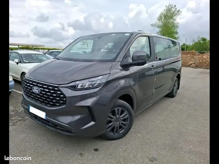 Ford Tourneo Custom