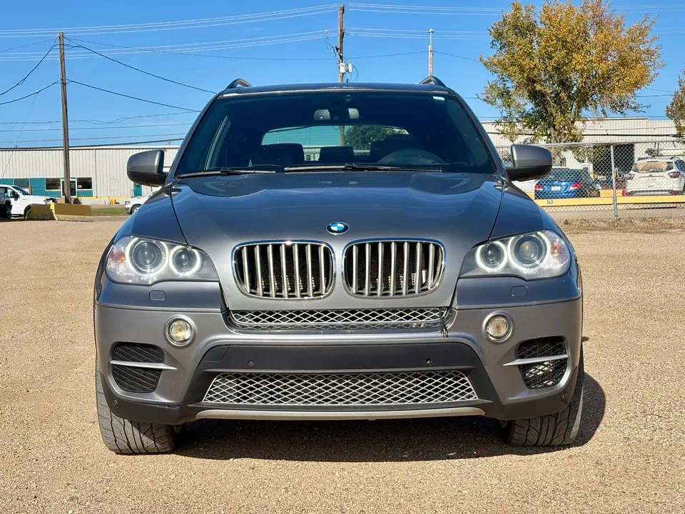 BMW X5 2012 photo 2