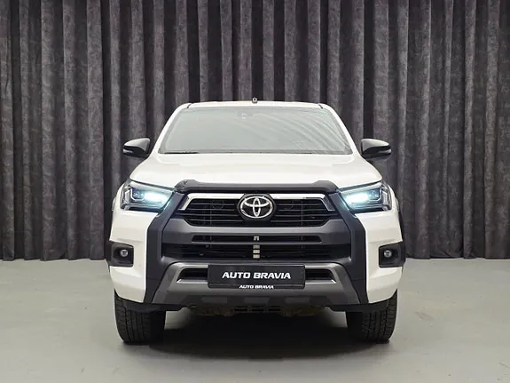 Toyota Hilux 2021 photo 2