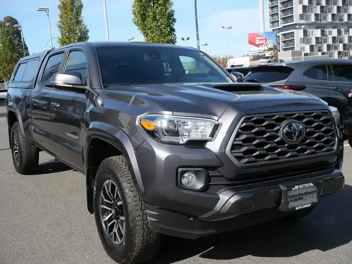 Toyota Tacoma 2022 photo 3
