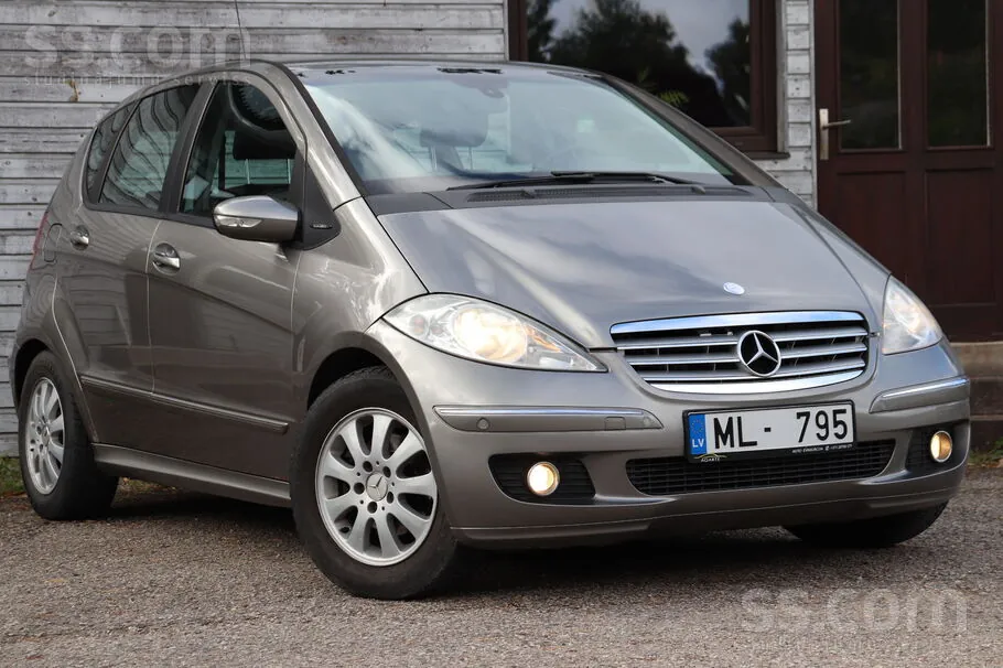 Mercedes-Benz A180 2005 photo 2