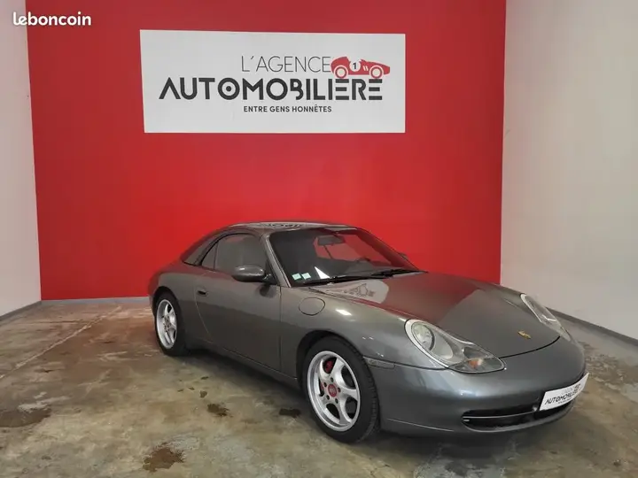 Porsche 911 2001 photo 2