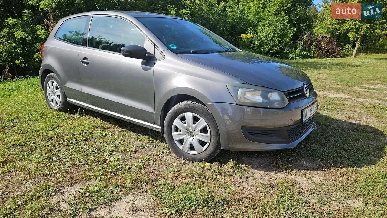 Volkswagen Polo 2010 photo 2