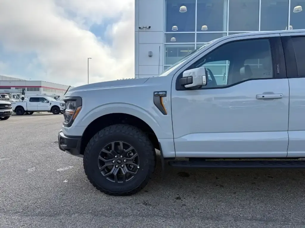 Ford F-150 2026 photo 3