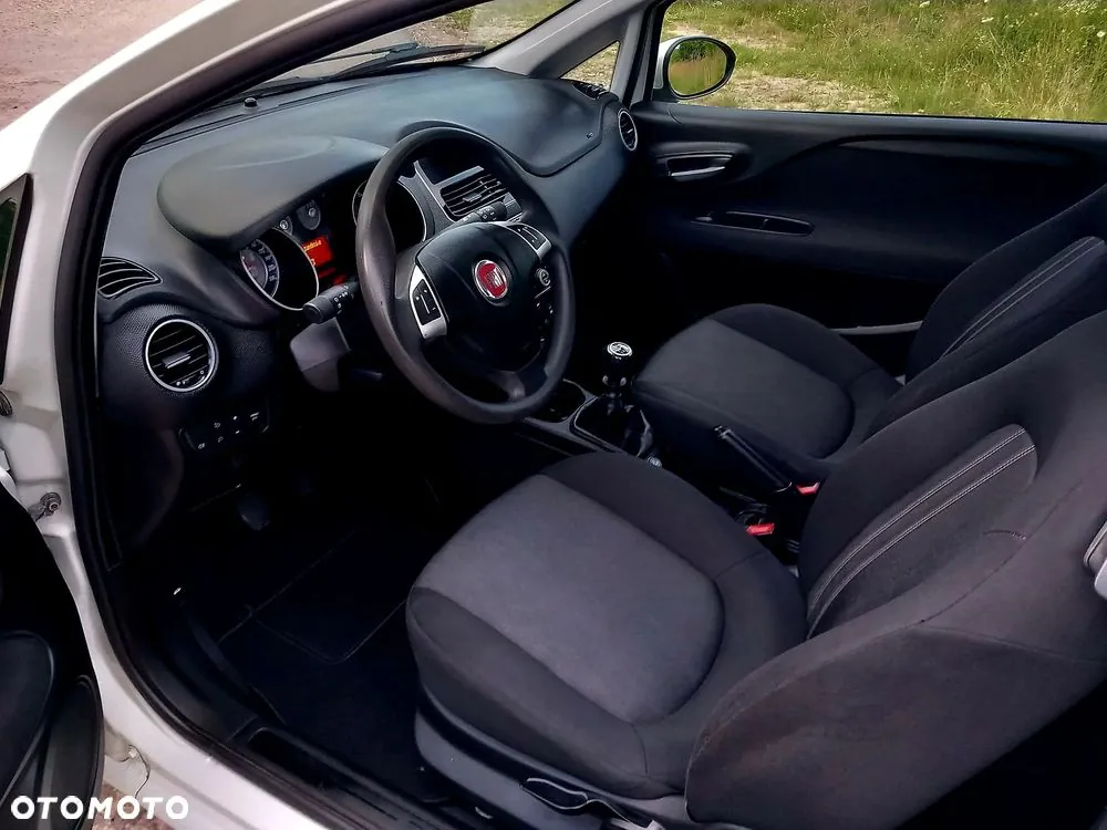 Fiat Punto Evo 2013 photo 5