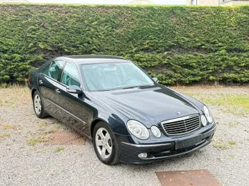 Mercedes-Benz E-Class 2003 photo 3
