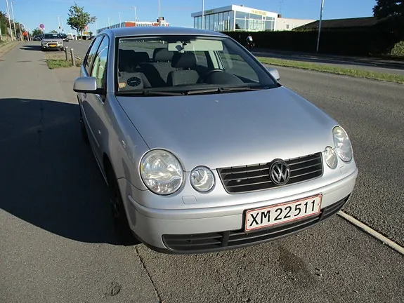 Volkswagen Polo 2005 photo 2