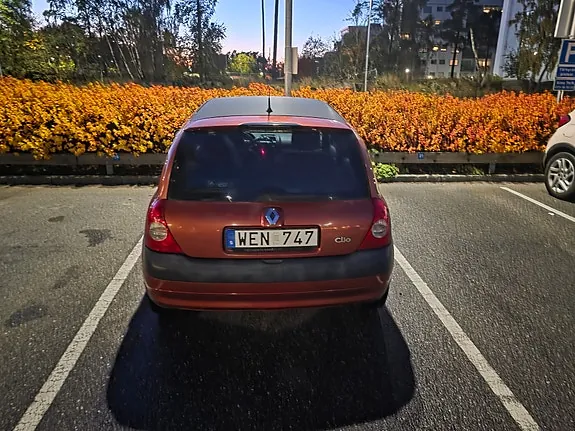 Renault Clio 2005 photo 3