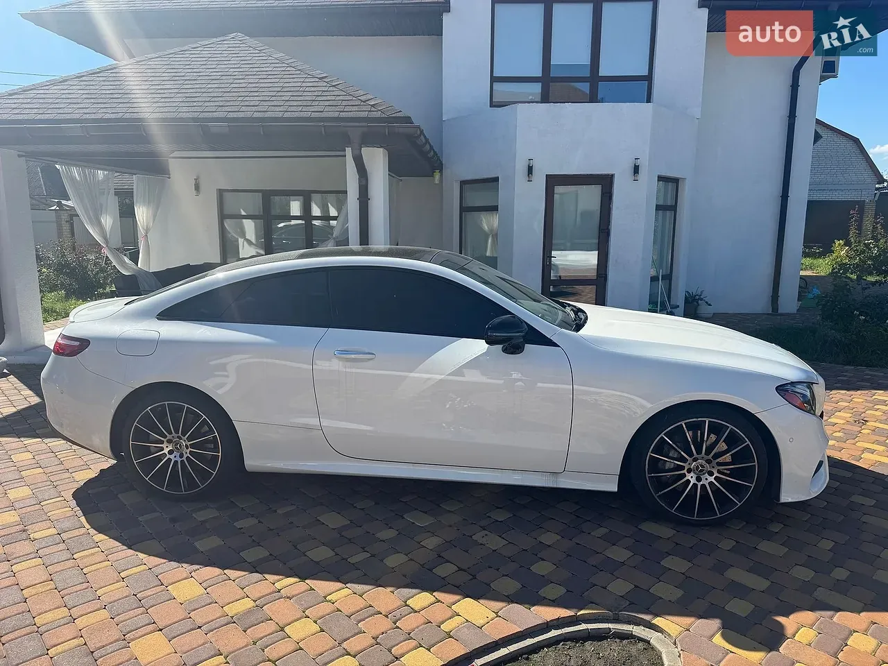 Mercedes-Benz E-Class 2020 photo 4