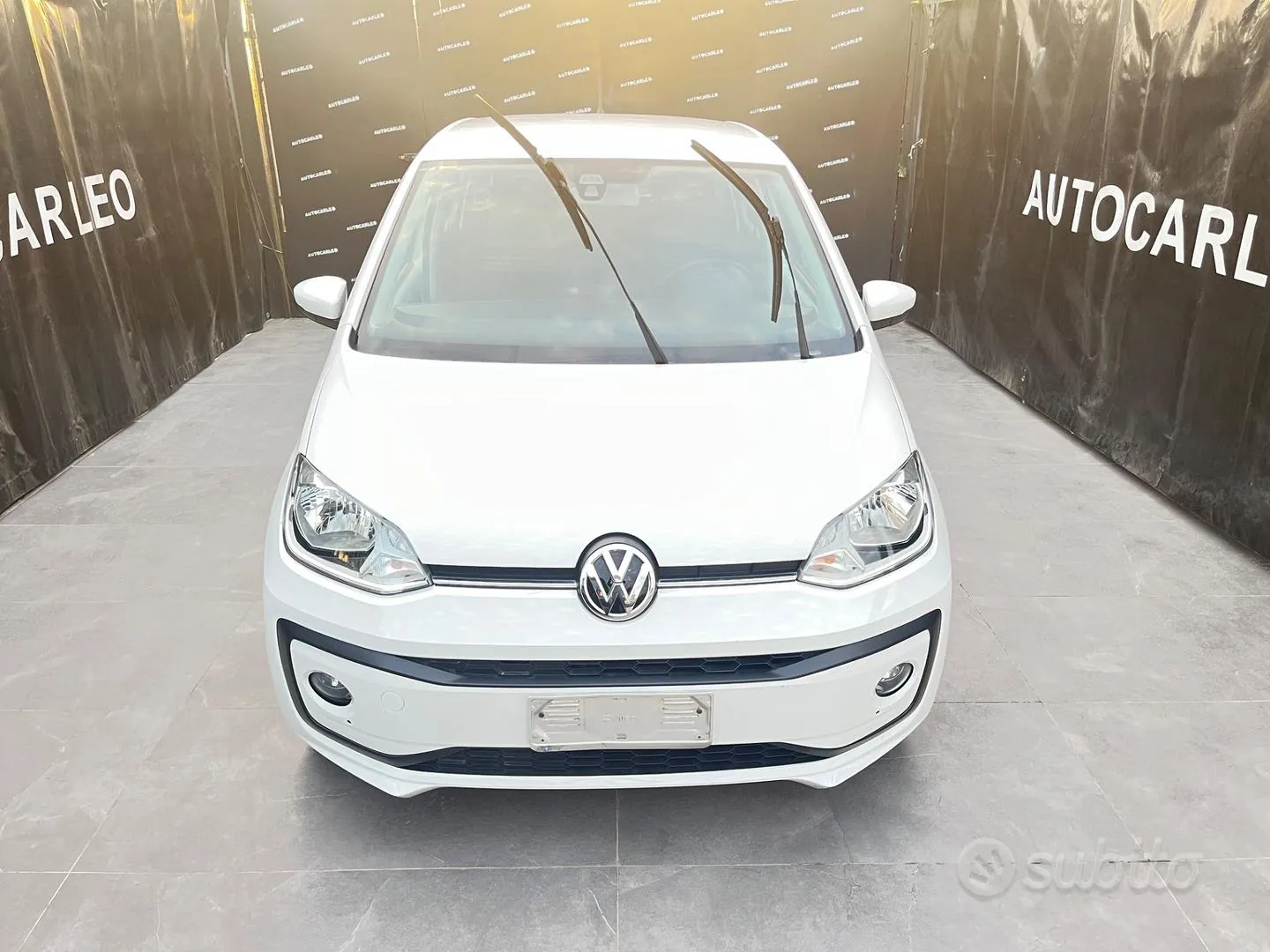 Volkswagen Up 2019 photo 2